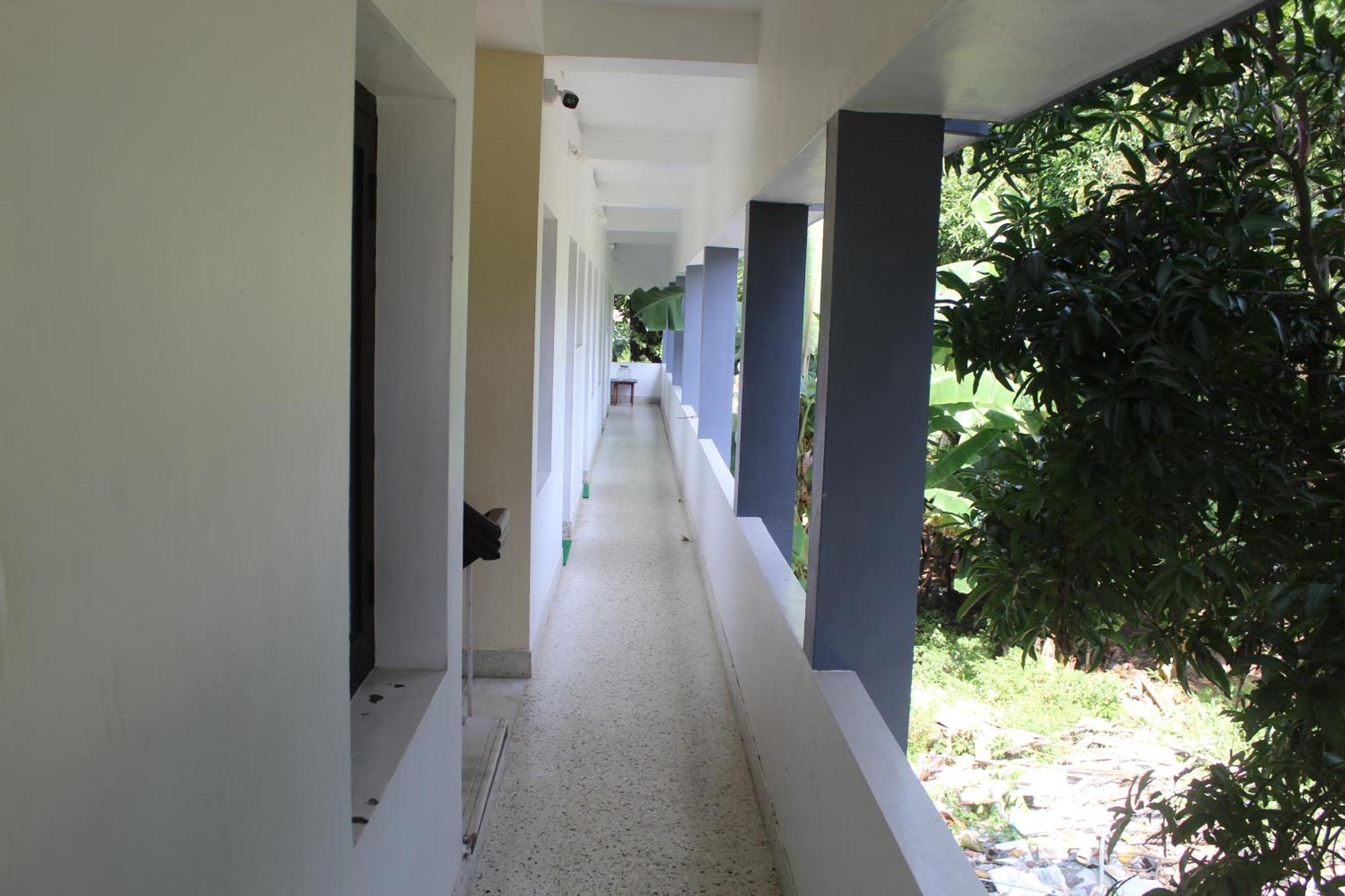Anna Hotel Thiruvananthapuram Exterior photo